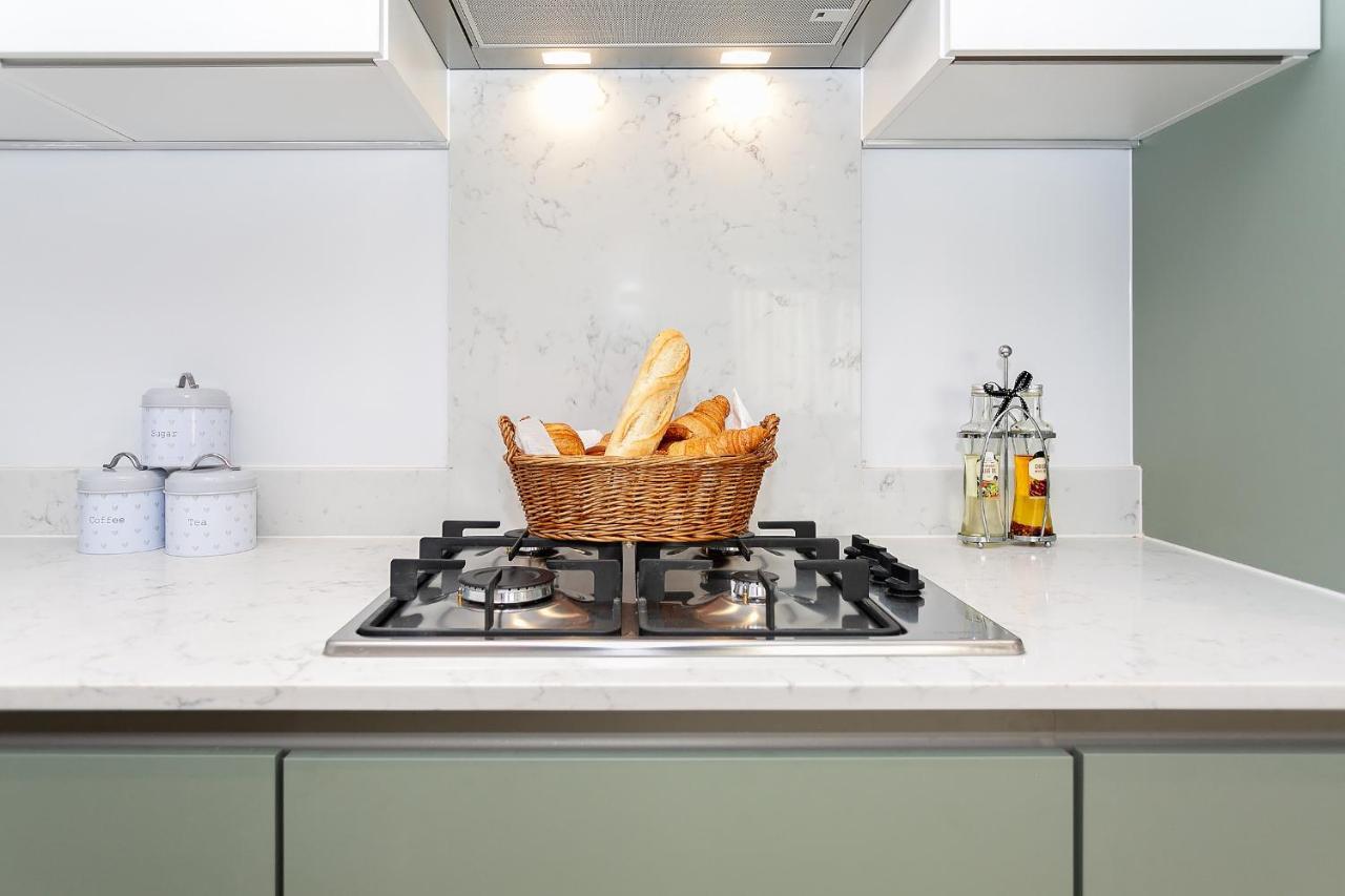 Apartment Watford Cassio Supreme - Modernview Serviced