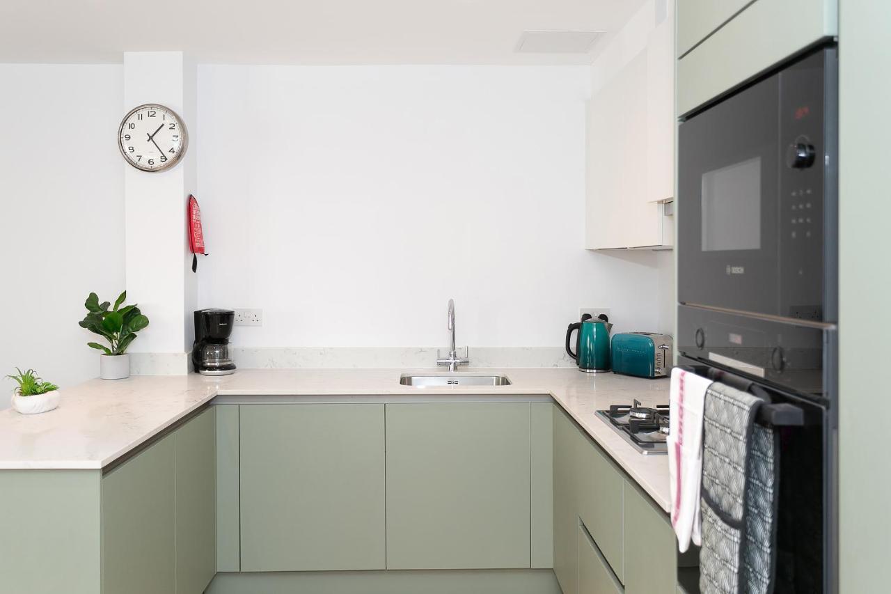 Watford Cassio Supreme - Modernview Serviced Apartment Watford (Hertfordshire)