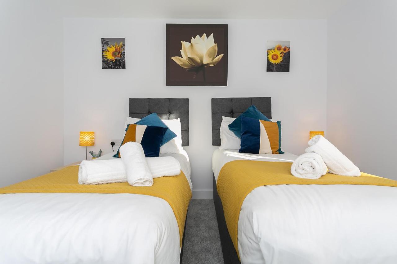 Watford Cassio Supreme - Modernview Serviced Apartment