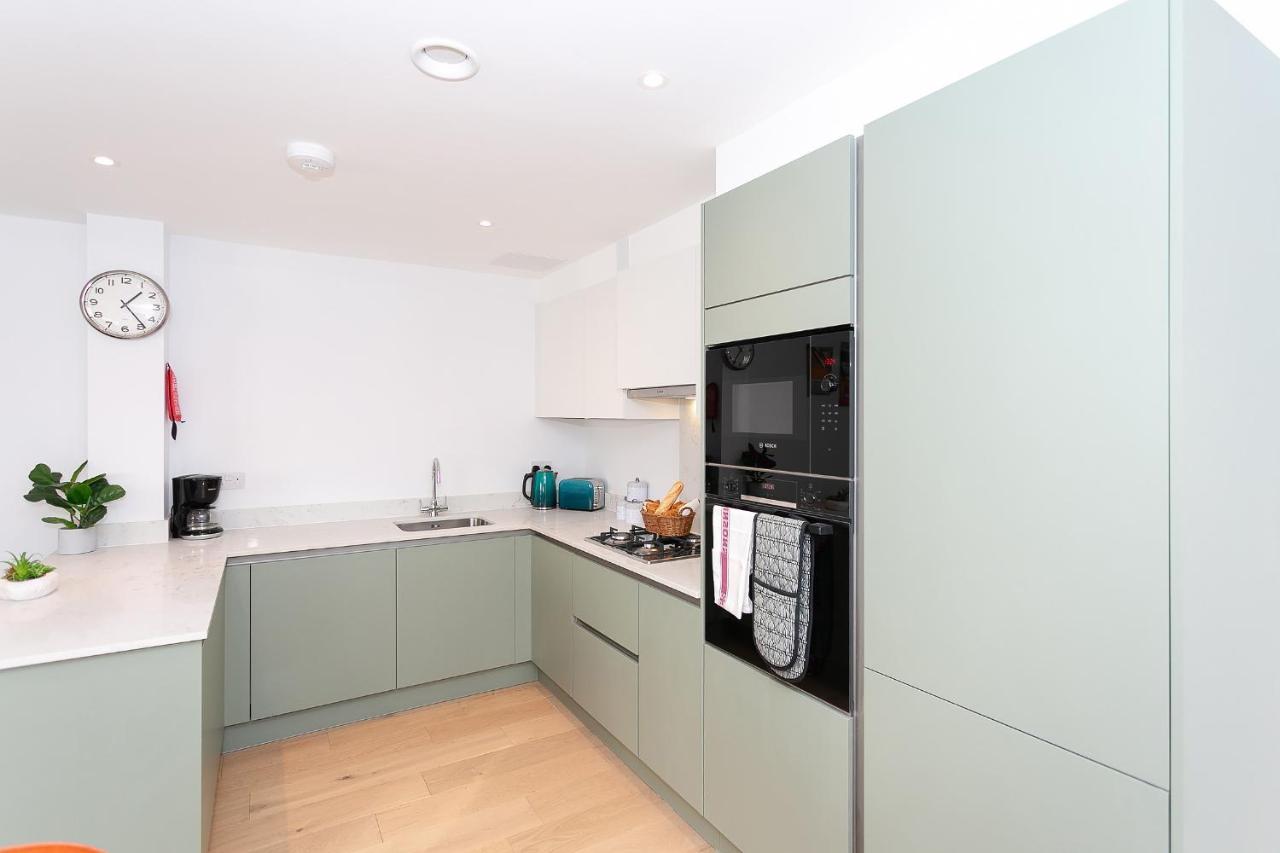 Apartment Watford Cassio Supreme - Modernview Serviced *